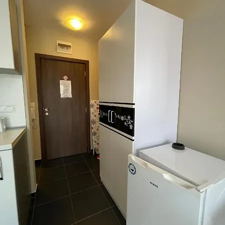Admiral Plaza Color Appartement