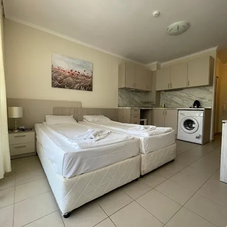 Admiral Plaza Color Appartement *