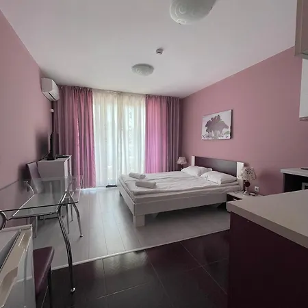 شقة Admiral Plaza Color ساني بيتش